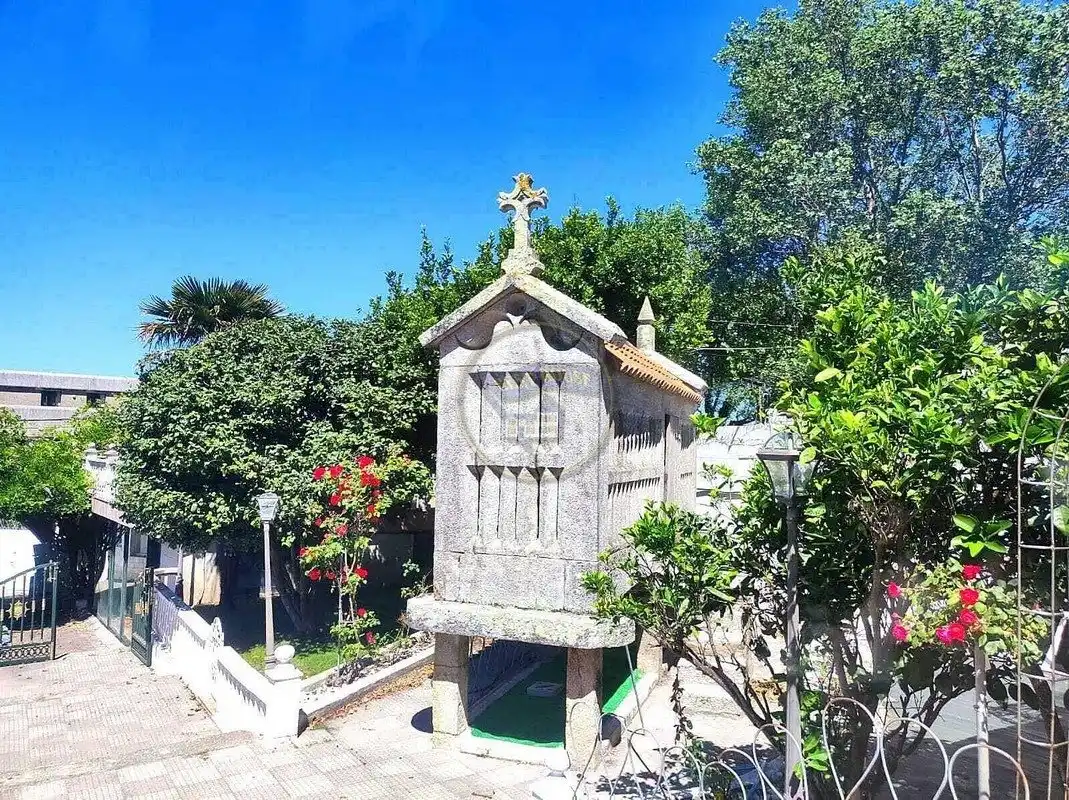 Xalet amb terrassa en venda a Coruxo - Oia - Saiáns, imagen 2