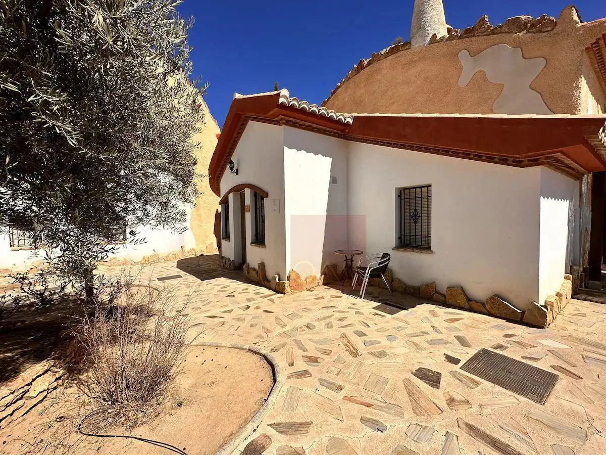 Vista exterior de Finca rústica en venta en Benalúa, Granada