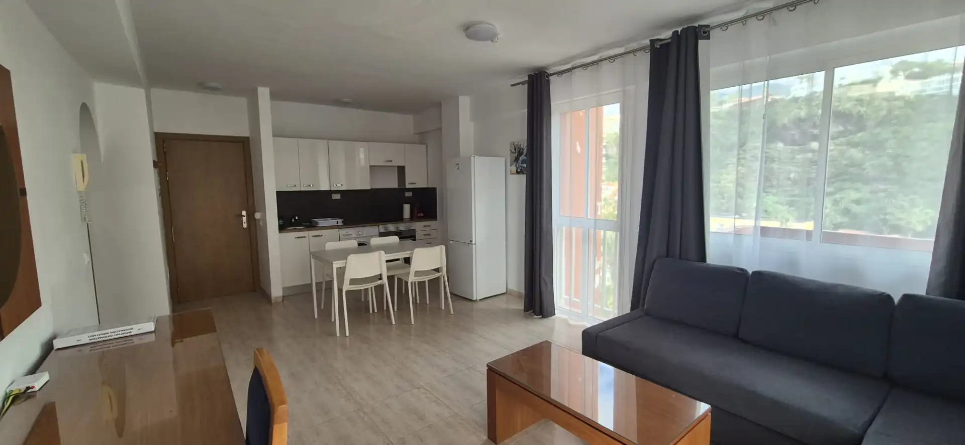 Living room of Flat for sale in Puerto de la Cruz  with Terrace, Furnished and Oven