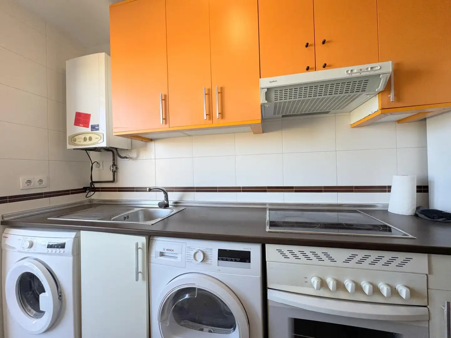 Cuina de Pis en venda en Ávila amb Calefacció, Terrassa i Traster
