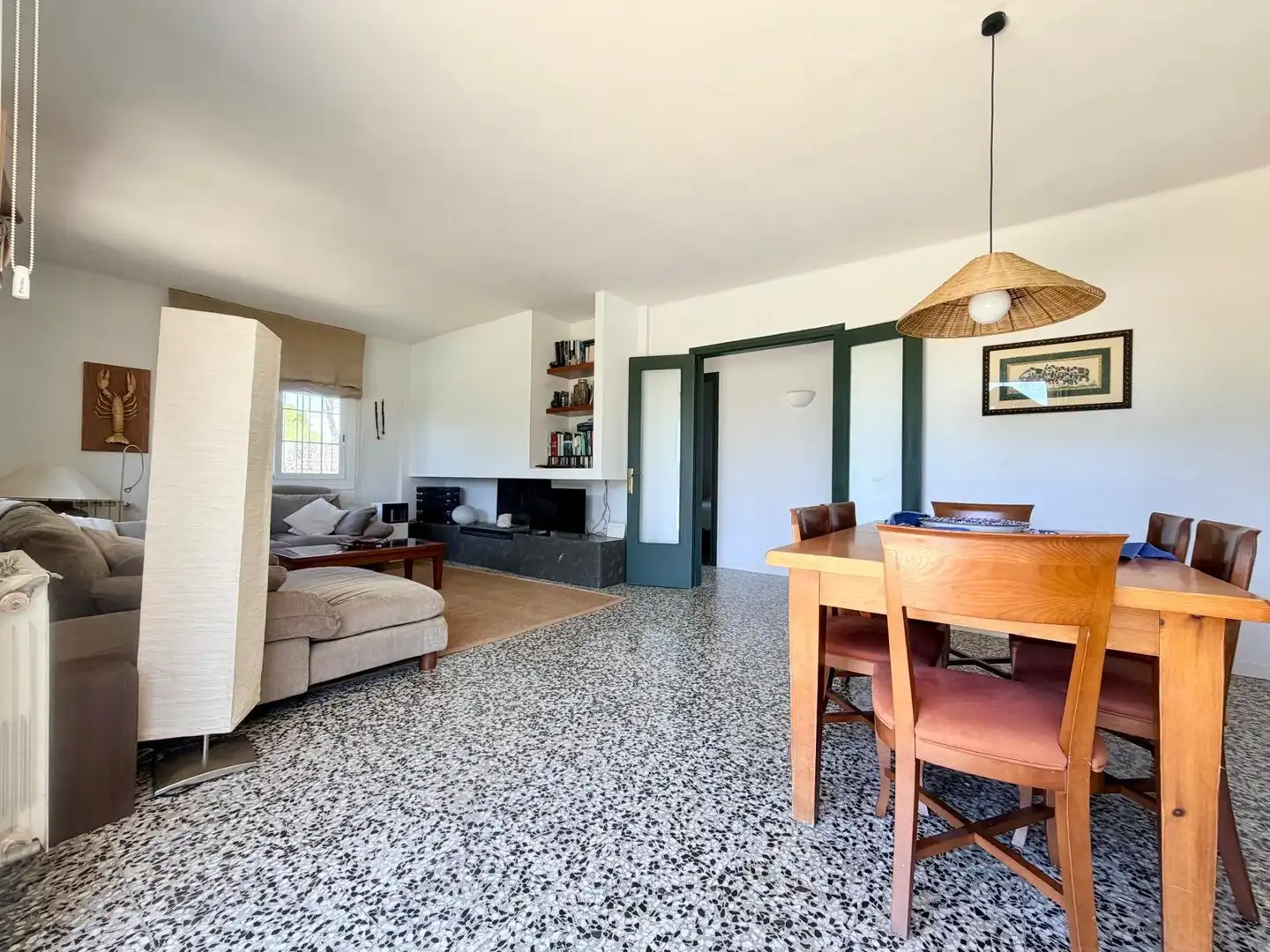 Sala d'estar de Casa o xalet en venda en Cunit amb Calefacció, Jardí privat i Piscina
