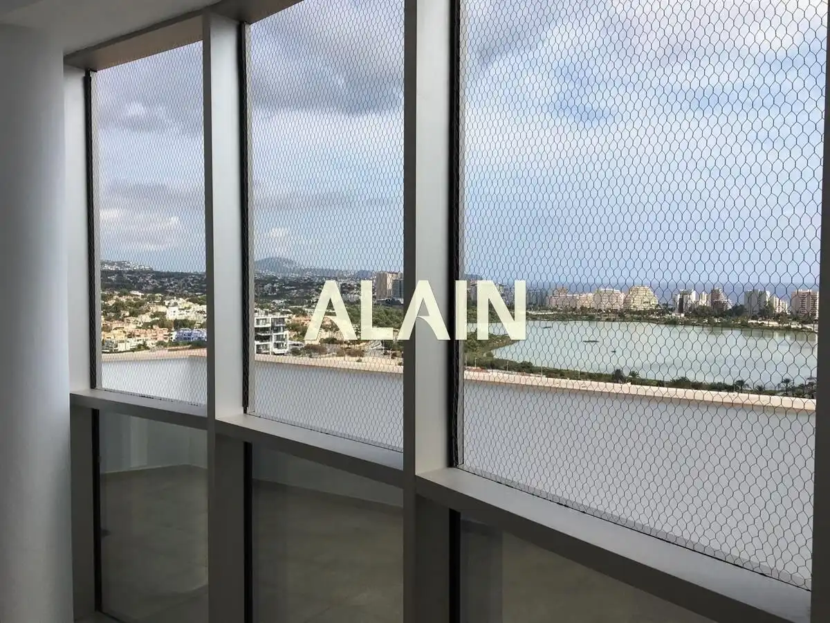 Vista exterior de Àtic en venda en Calpe / Calp amb Calefacció, Terrassa i Traster