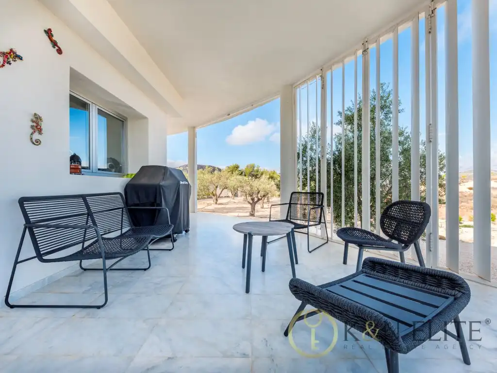 Terrace of Houses for sale in Petrer  with Air Conditioner, Private garden and Swimming Pool
