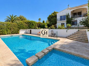 Villa avec piscine à vendre à Partides comunes - Adsubia