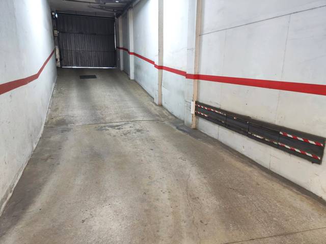 Garaje en Venta en Ronda de Ponent, 228 en Zona Esportiva