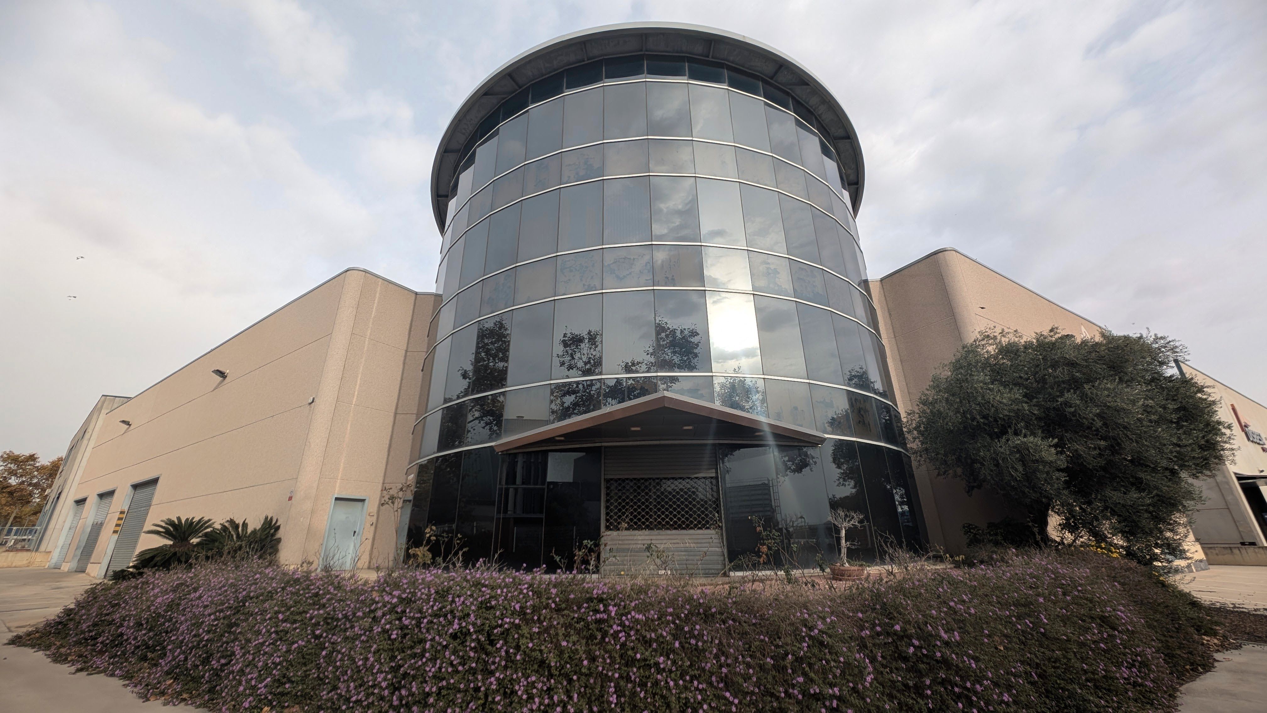 Exterior view of Industrial buildings to rent in Mataró