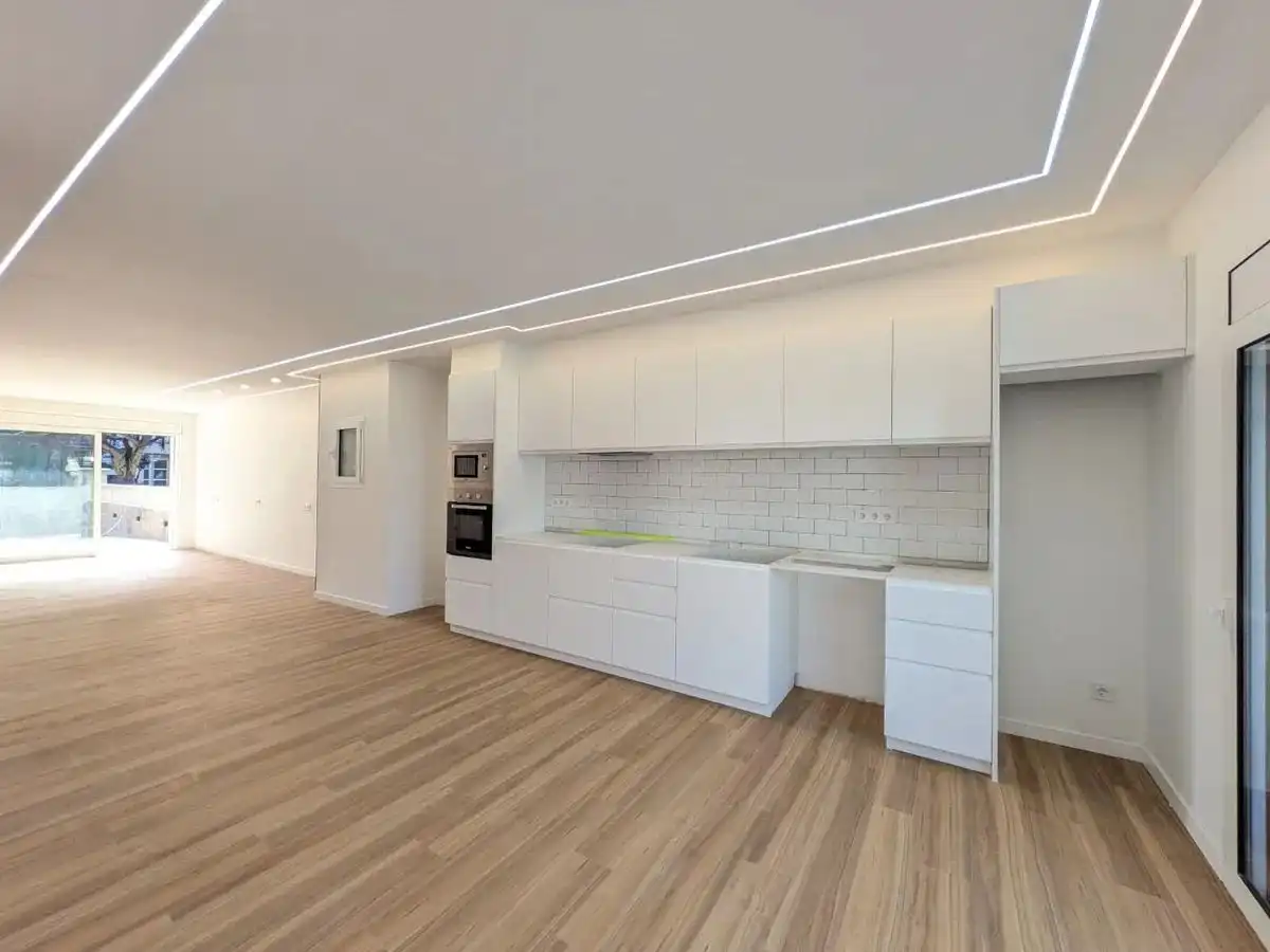 Casa a schiera con piscina in vendita a AVINGUDA GENERALITAT 70, imagen 13