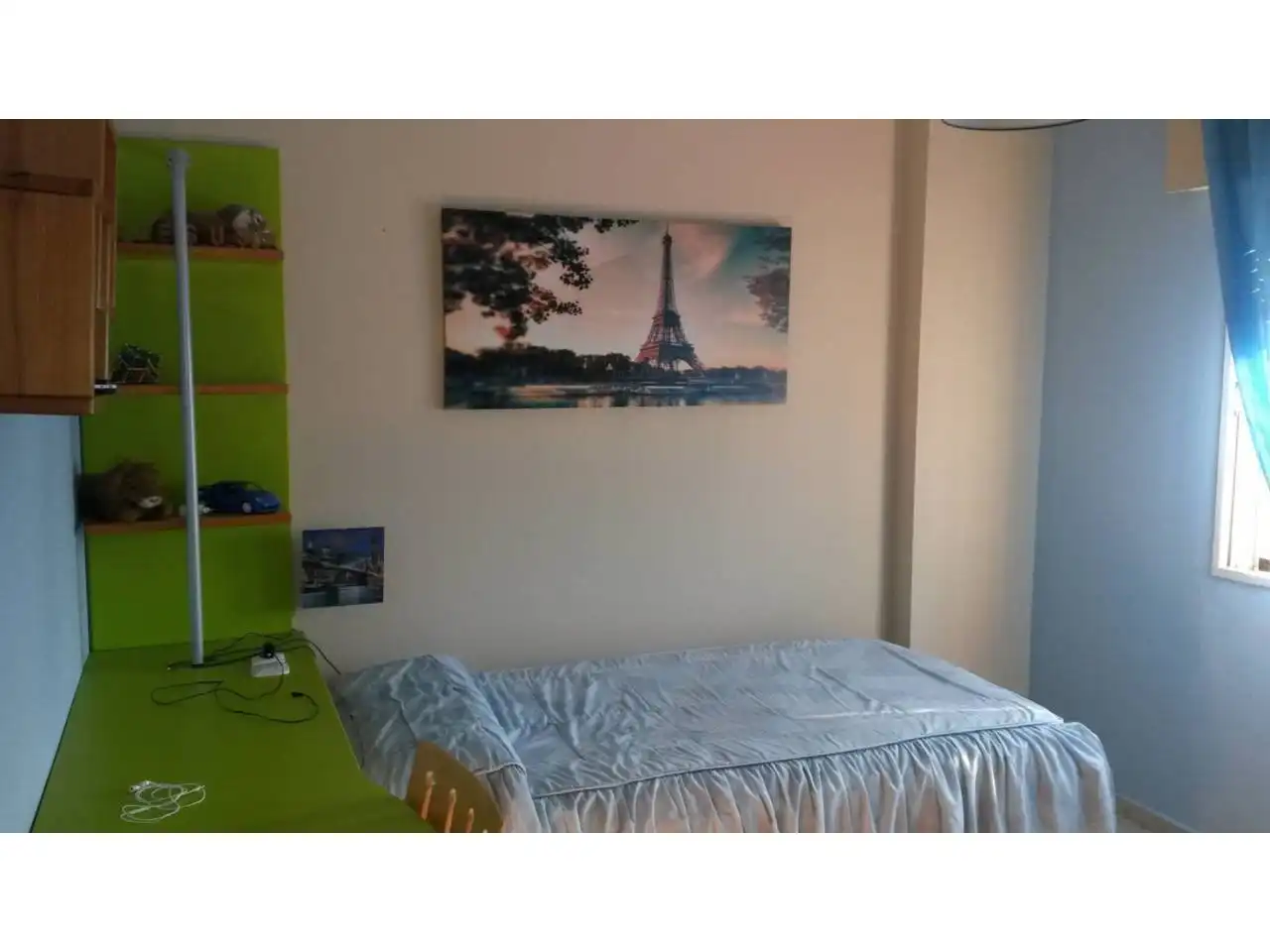 Habitación de Casa adosada en venta en Carretera de Sevilla - Los Montitos
