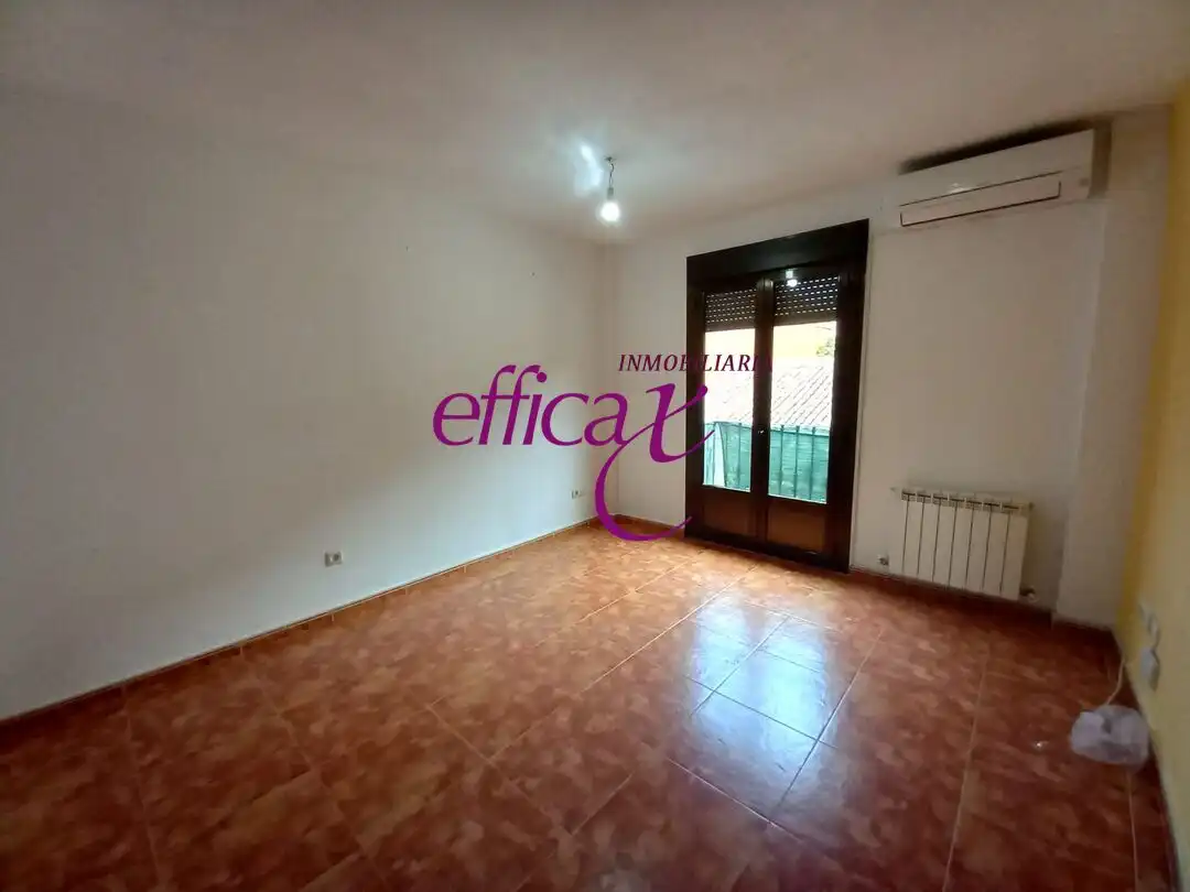 Habitación de Piso en venta en Torrijos con Aire acondicionado y Calefacción