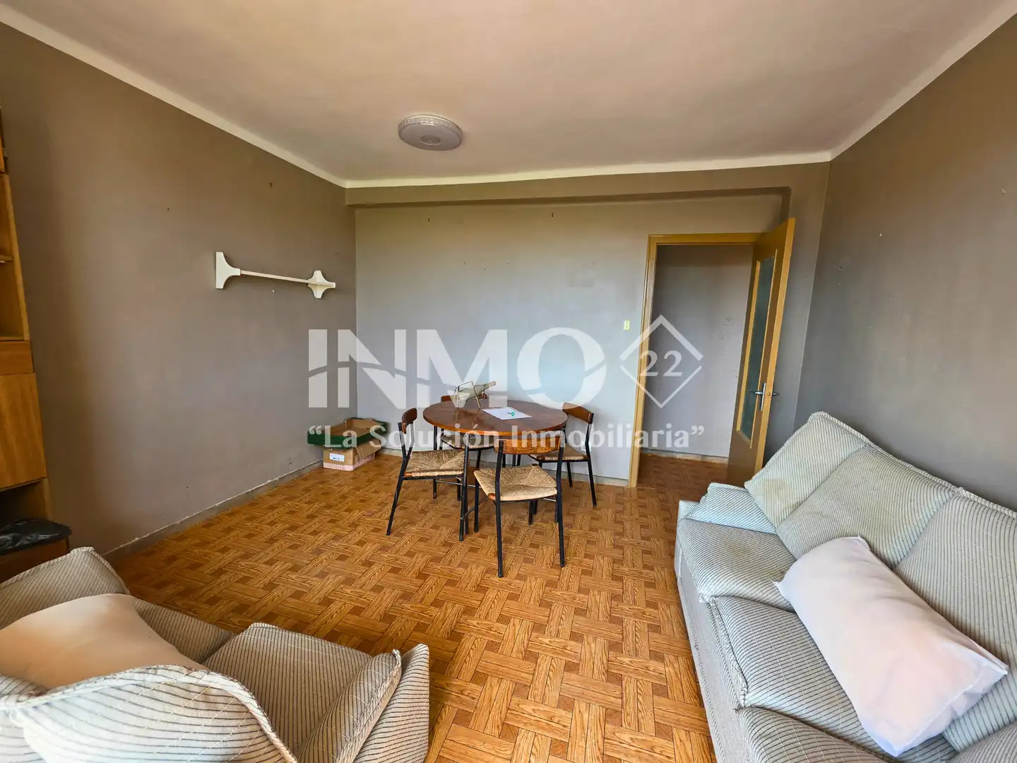 Sala de estar de Piso en venta en Vinyols i els Arcs con Parquet, Terraza y Horno