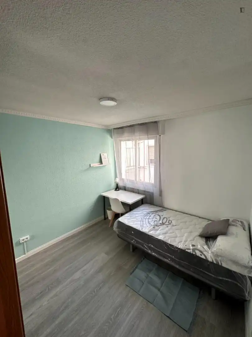 Habitación en Juan de la Cierva
