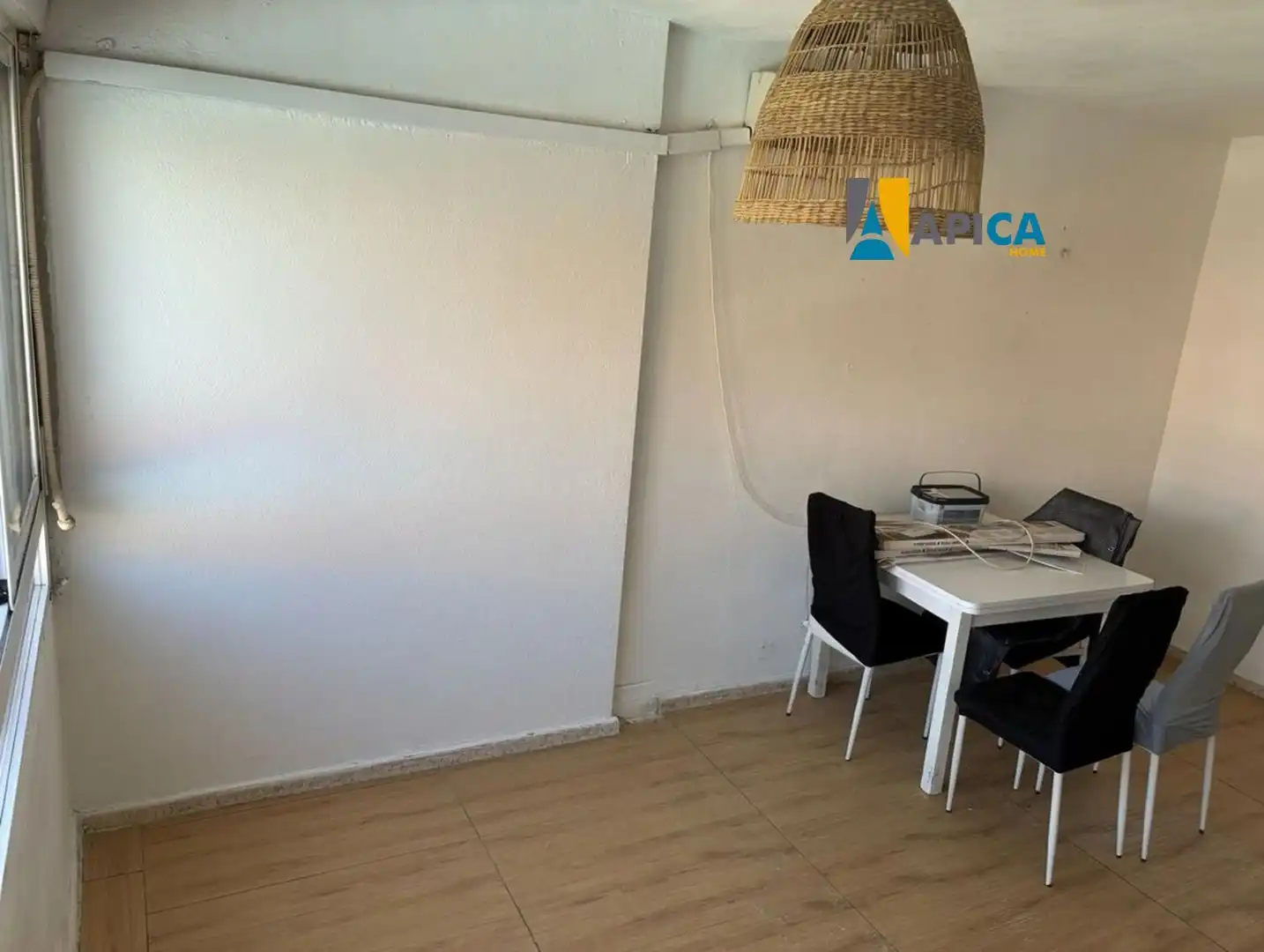 Dormitori de Pis en venda en Algeciras amb Aire condicionat, Piscina i Piscina comunitària