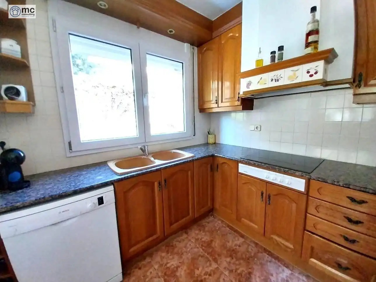 Kitchen of Houses for sale in Canovelles  with Air Conditioner, Private garden and Terrace