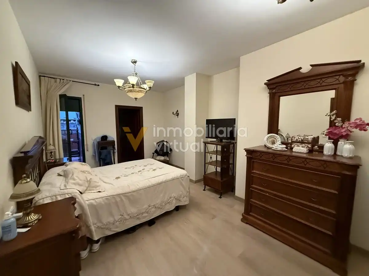 Habitación de Piso en venta en Cabra con Aire acondicionado, Calefacción y Amueblado