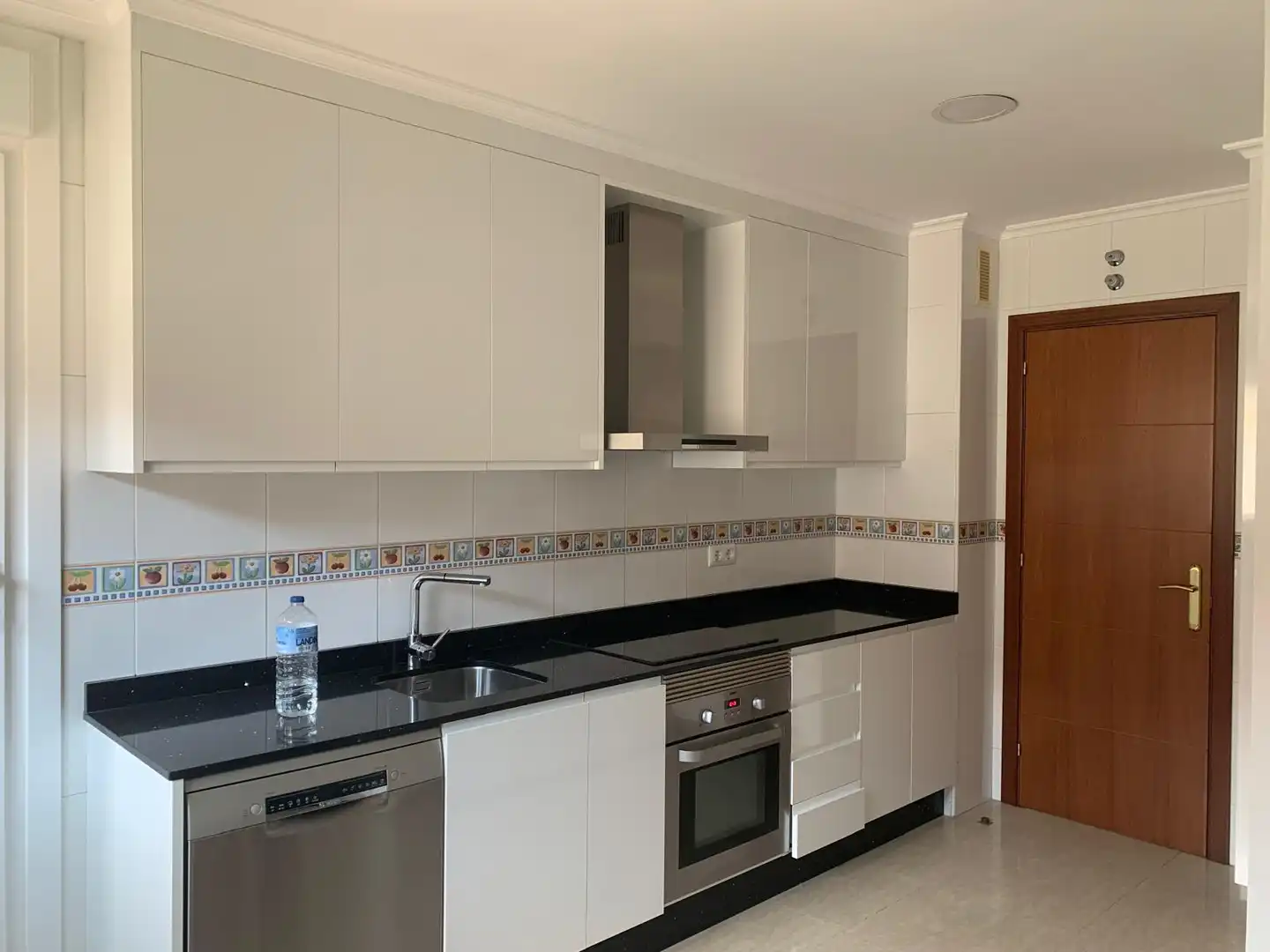 Cocina de Piso en venta en Vilagarcía de Arousa con Calefacción, Parquet y Trastero