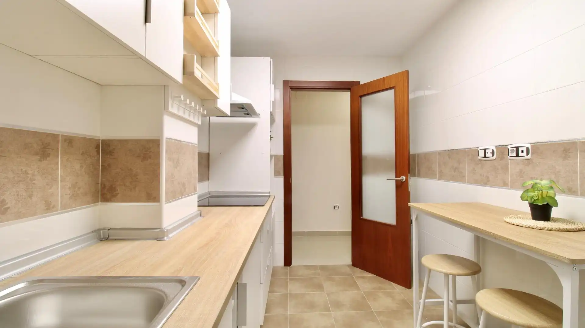 Küche von Wohnung zum Verkauf in Atarfe mit Terrasse und Balkon