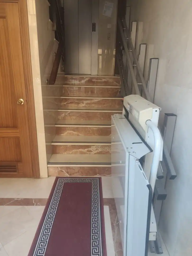 Flat for sale in Sevilla  with Air Conditioner, Heating and Terrace
