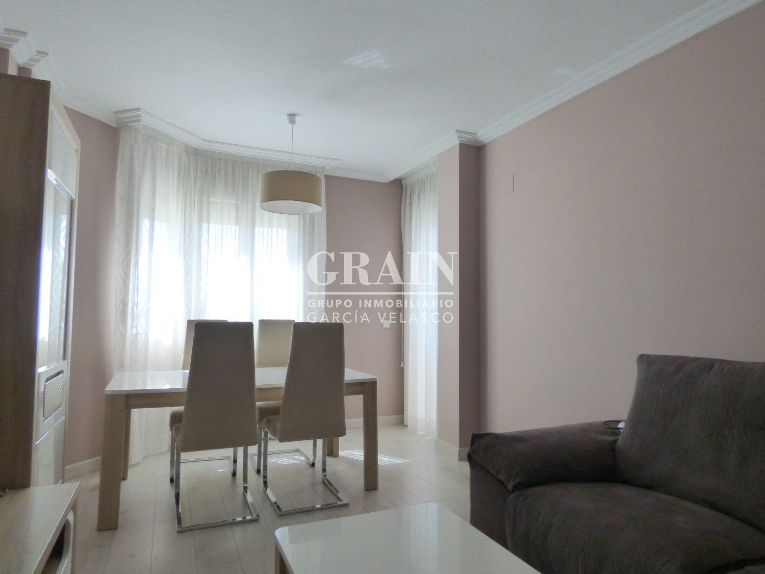 Bedroom of Flat for sale in  Albacete Capital  with Heating, Furnished and Balcony