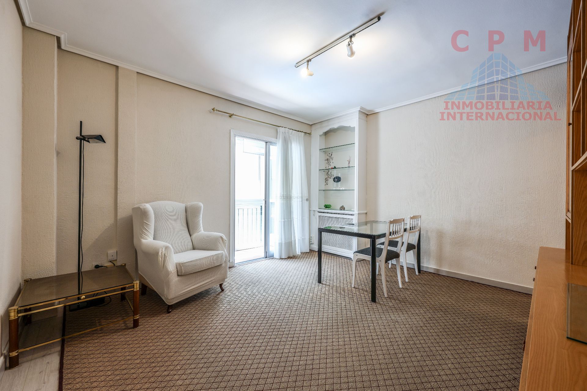 Sala d'estar de Pis de lloguer en  Madrid Capital amb Aire condicionat, Calefacció i Parquet