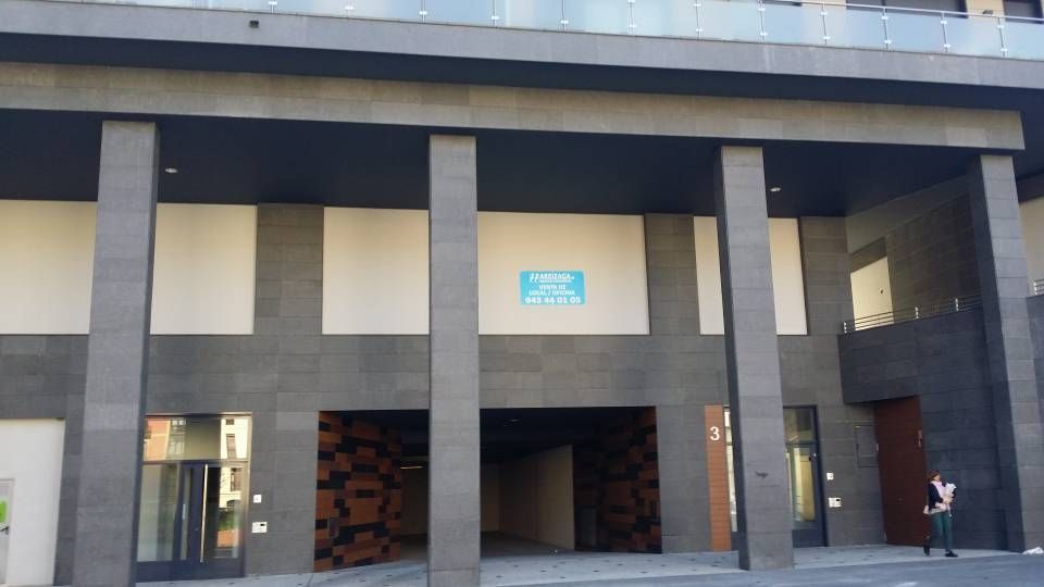 Exterior view of Office for sale in Donostia - San Sebastián 