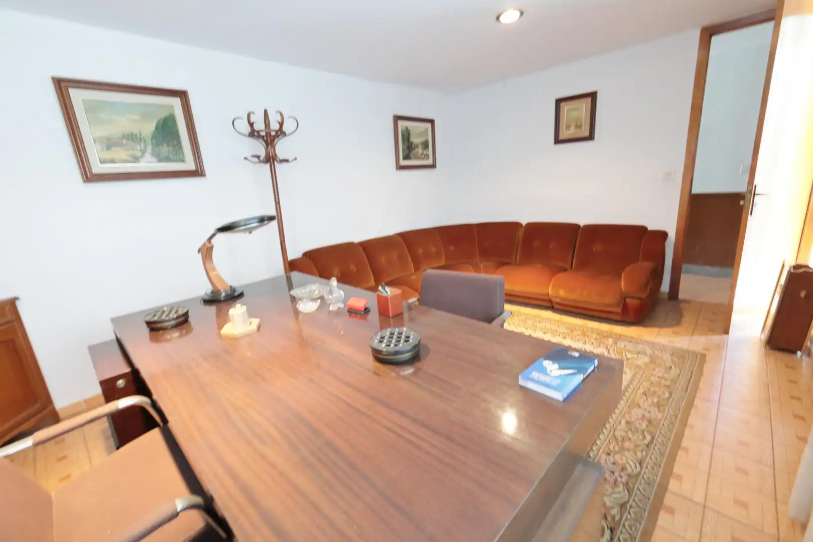 Casa adosada en venta en O Barco de Valdeorras   con Calefacción, Piscina y Balcón