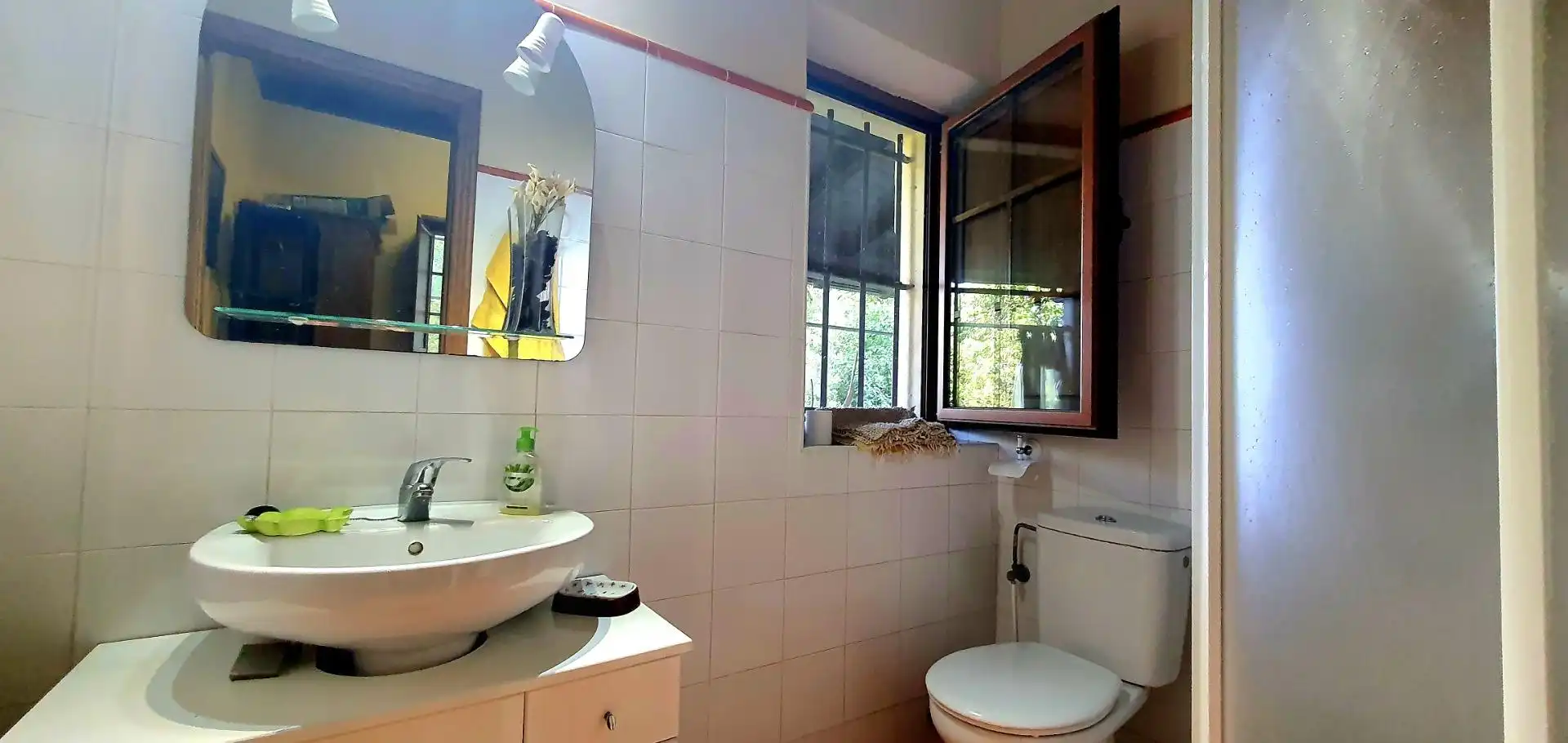 Baño de Casa o chalet en venta en Castropol con Calefacción, Jardín privado y Terraza