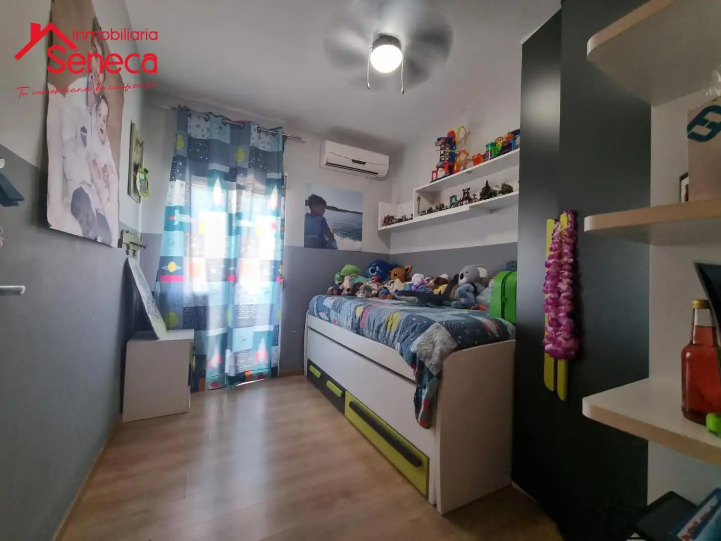 Dormitori de Casa adosada en venda en Córdoba amb Aire condicionat, Calefacció i Terrassa