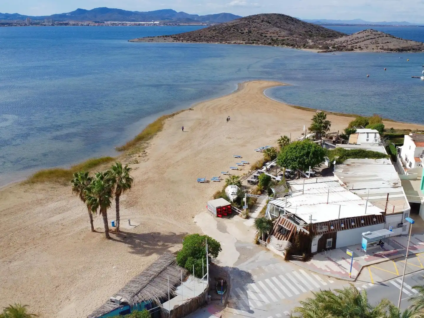 Apartamento de alquiler en La Manga del Mar Menor con Terraza y Piscina