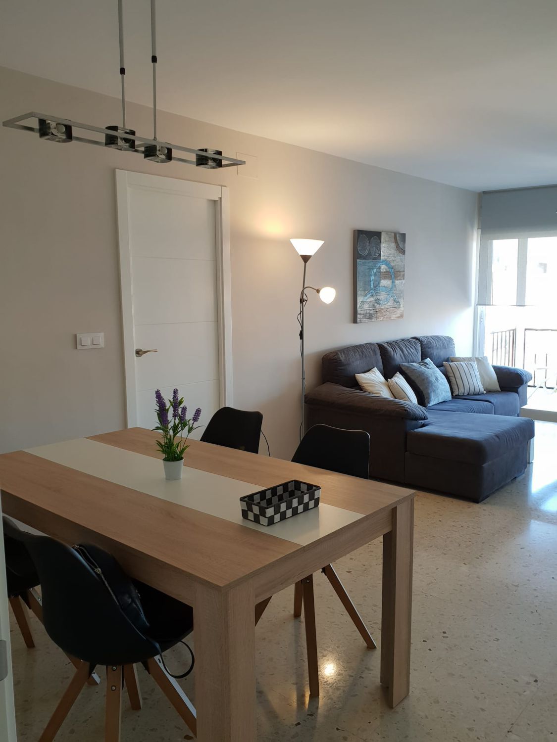 Living room of Flat for sale in Alcalá de Guadaira  with Furnished and Balcony