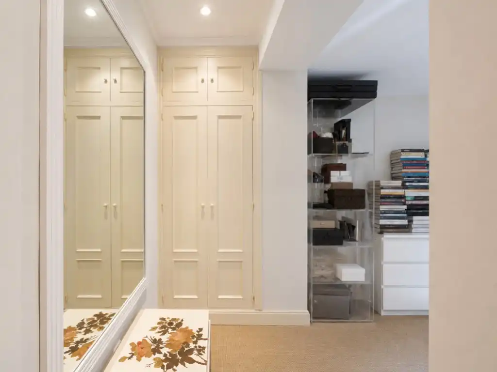 Habitación de Casa o chalet en venta en Madrid con Balcón
