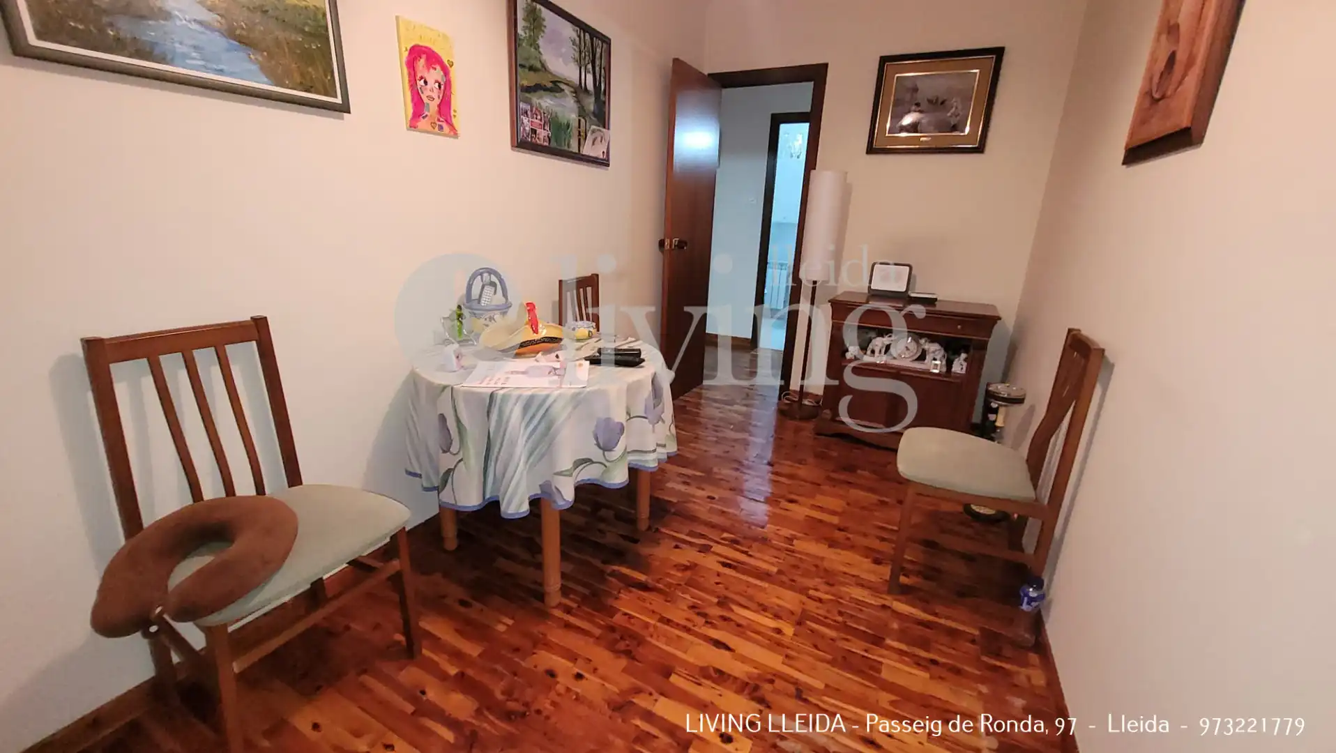 Flat for sale in Carrer Pau Claris, Príncep de Viana - Clot -Xalets Humbert Torres