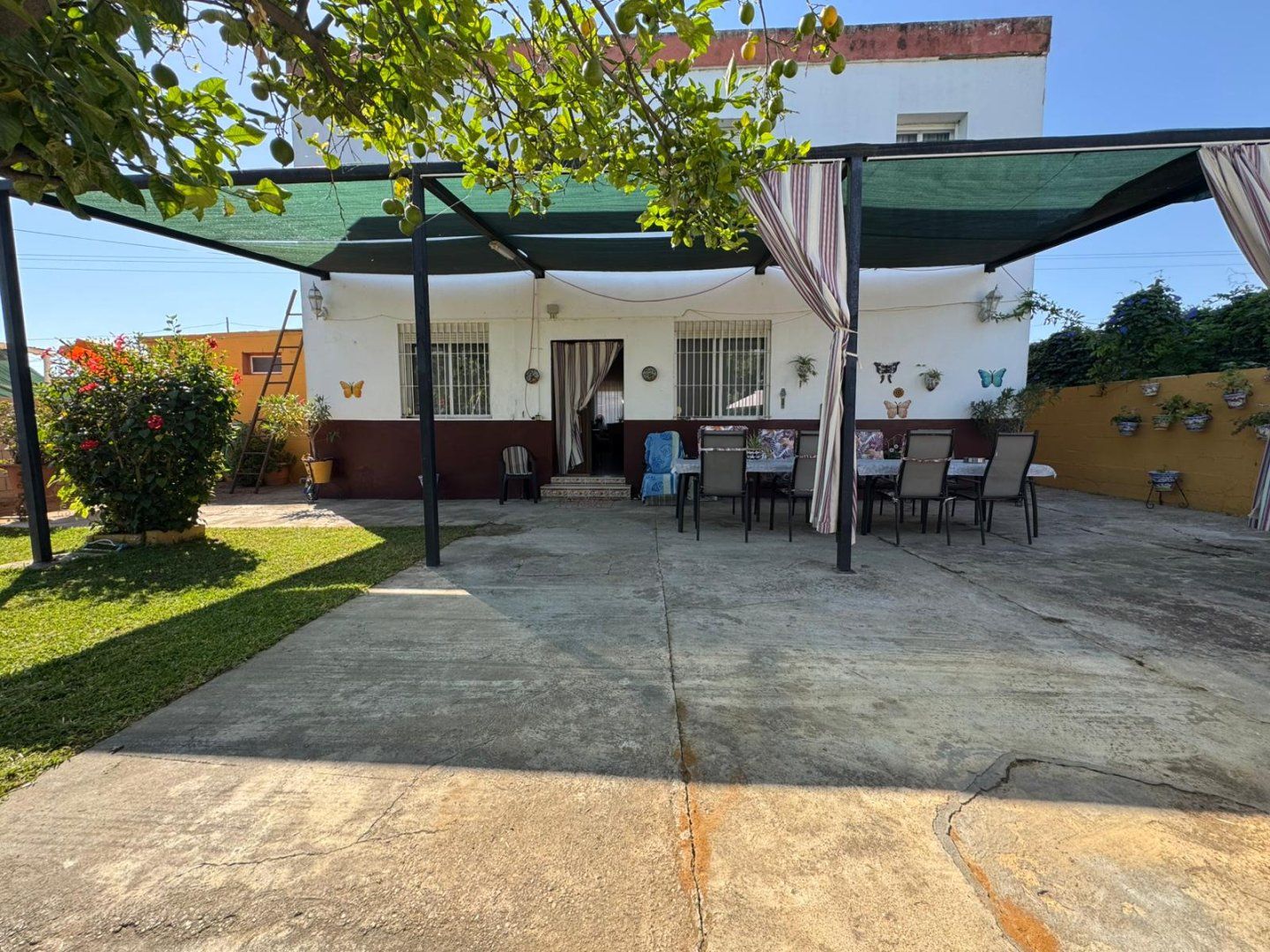 Finca rústica en venda en Coria del Río amb Piscina