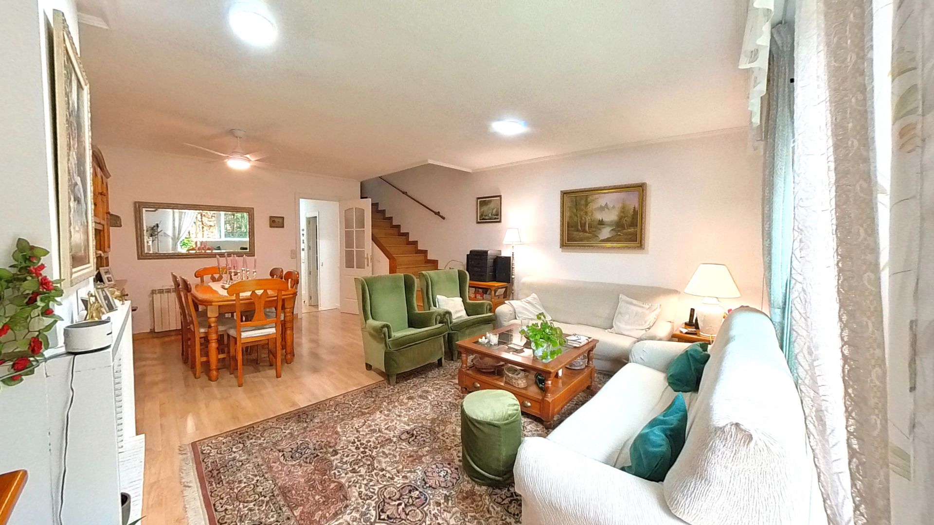 Living room of Single-family semi-detached for sale in Las Rozas de Madrid  with Air Conditioner, Private garden and Balcony