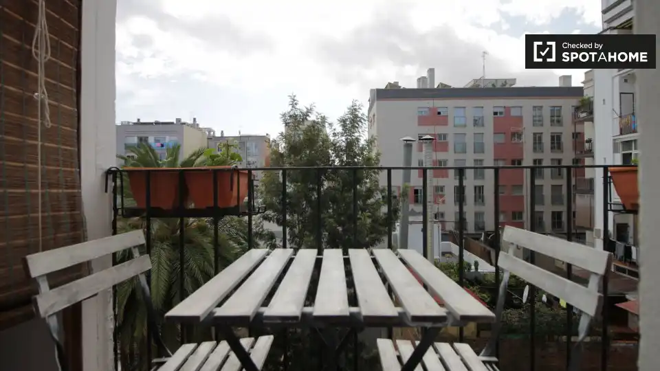 Piso con terraza en alquiler en Sant Martí, imagen 9