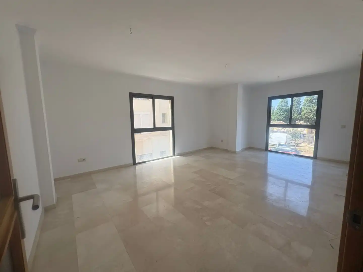 Sala de estar de Piso en venta en Málaga con Calefacción y Terraza