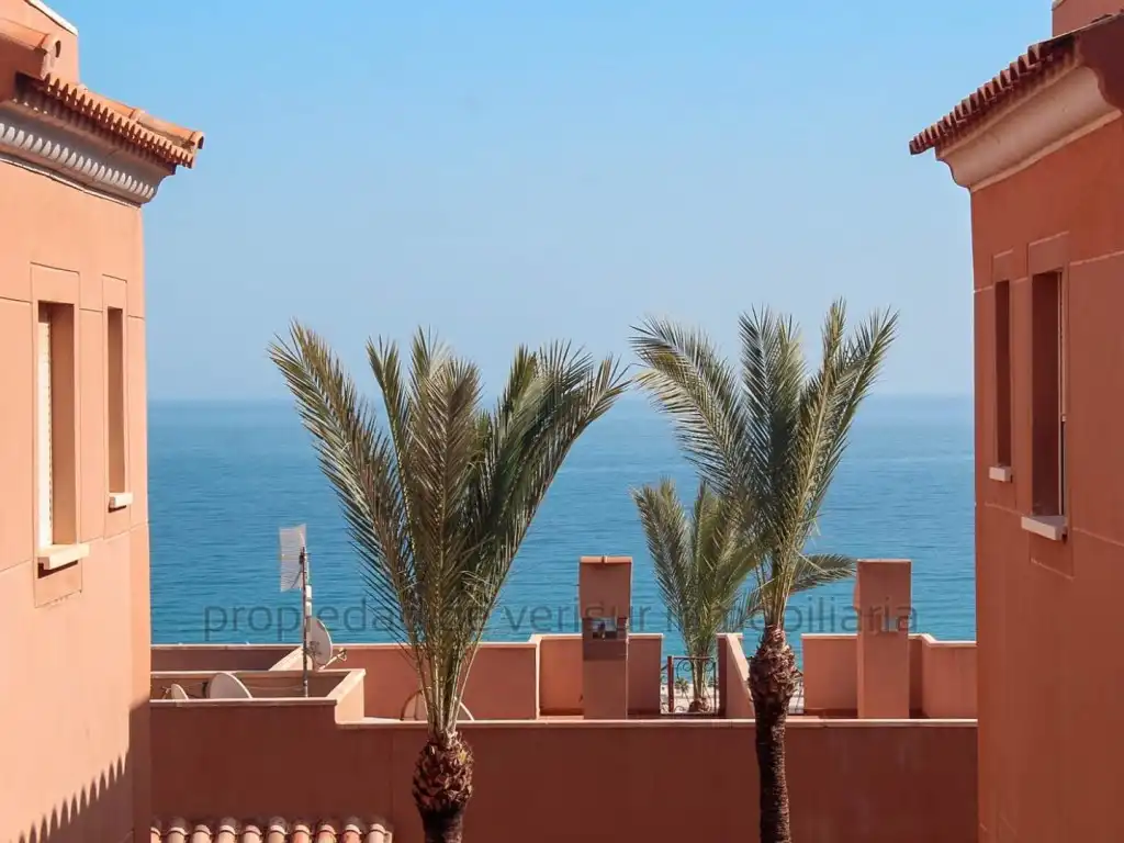 Apartamento con terraza en alquiler en Marina de la Torre, imagen 8