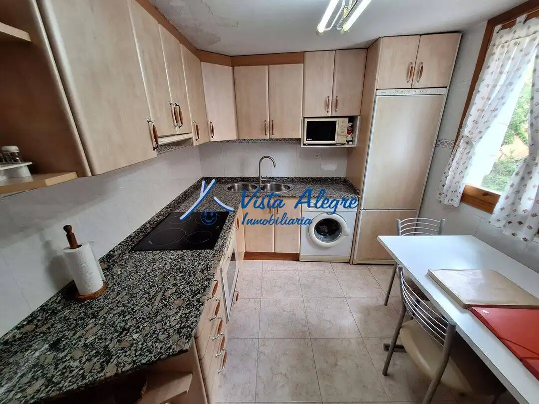 Cocina de Casa o chalet en venta en Ollauri con Calefacción, Trastero y Amueblado