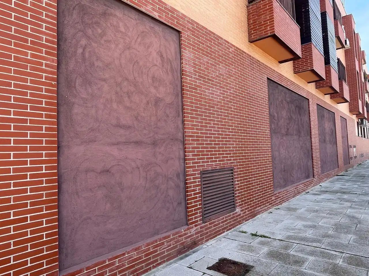 Gewerbefläche zum Verkauf in Avenida del Cantábrico, imagen 4