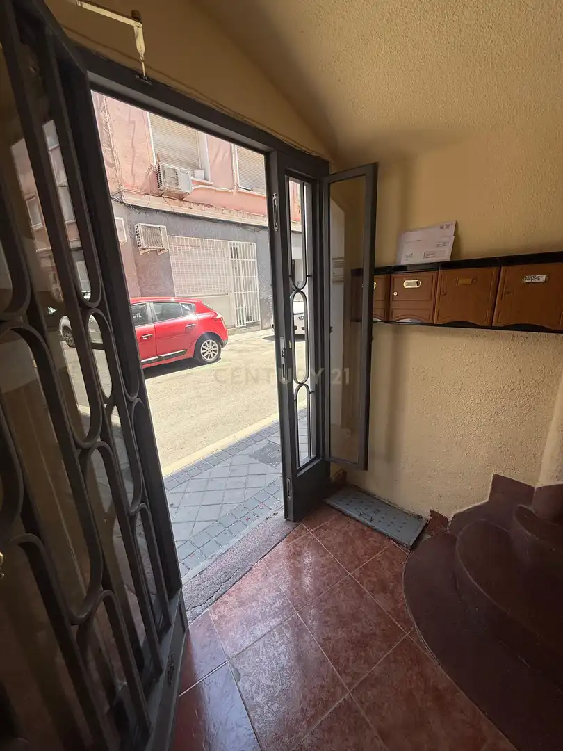 Apartments for rent in Calle de Andrés Tamayo, Madrid, Spain, -1, Guindalera