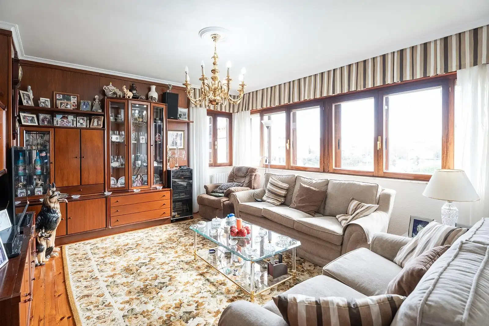 Sala d'estar de Casa o xalet en venda en Santander amb Calefacció, Jardí privat i Terrassa