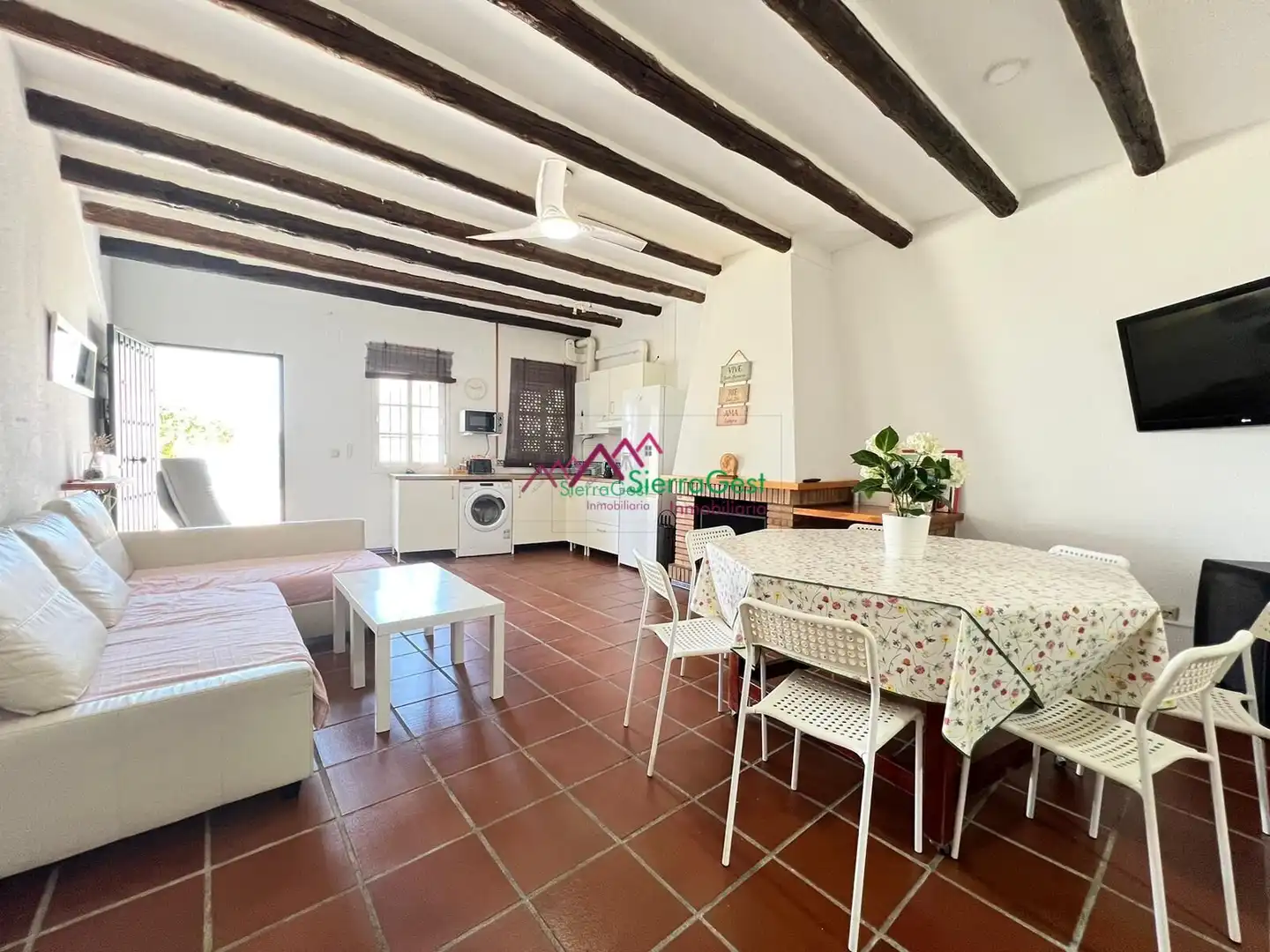 Sala d'estar de Planta baixa en venda en Benaocaz