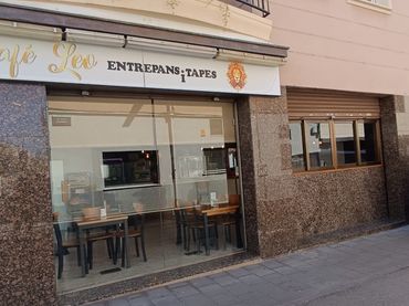 Business premises for transfer in Carrer de Josep Torras I Bages