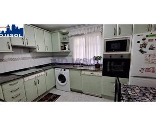 Kitchen of Flat for sale in Noja