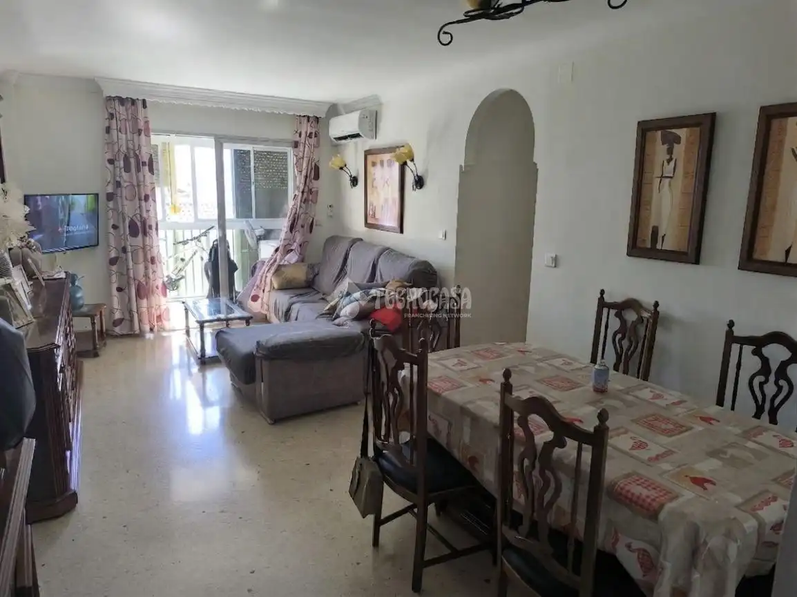 Sala de estar de Piso en venta en Estepona con Terraza