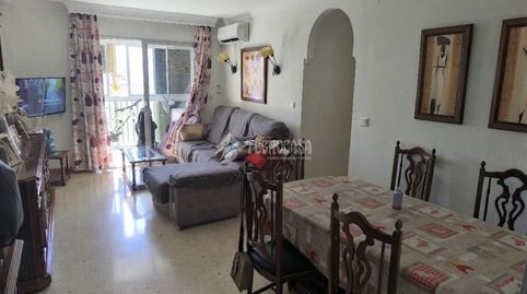 Foto 2 de Piso en venta en Sierra de Estepona - Avda. de Andalucía, Estepona