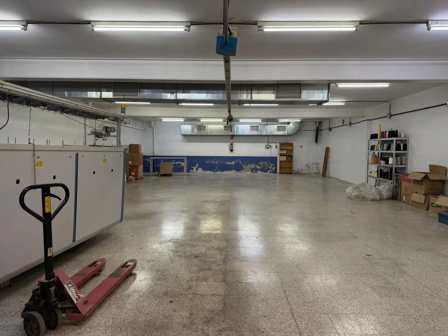 Fabrikhallen zur Miete in Igualada