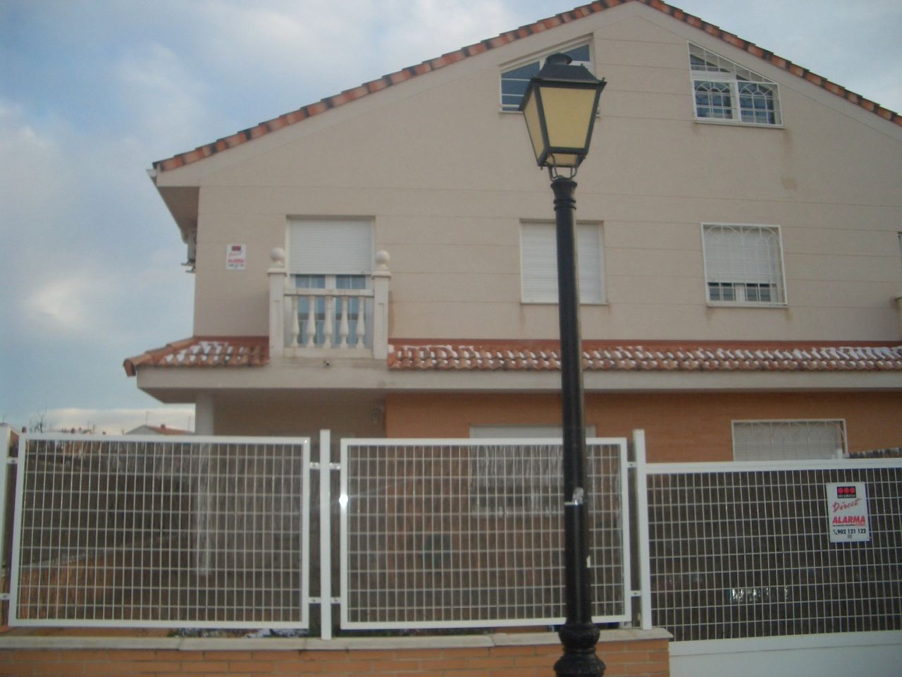 Single-family semi-detached to rent in Calle de las Perdigueras, Los Santos de la Humosa