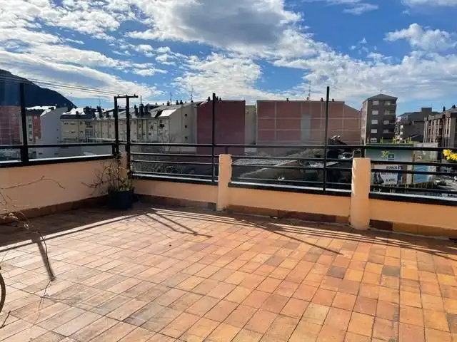 Terrassa de Pis en venda en Ponferrada amb Calefacció i Terrassa