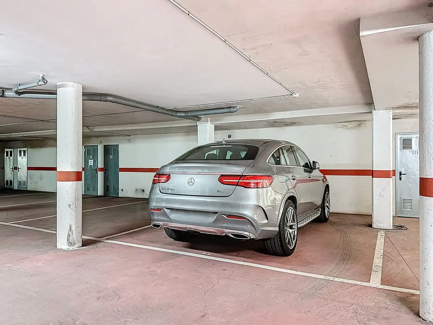 Aparcament de Àtic en venda en Sanxenxo amb Piscina
