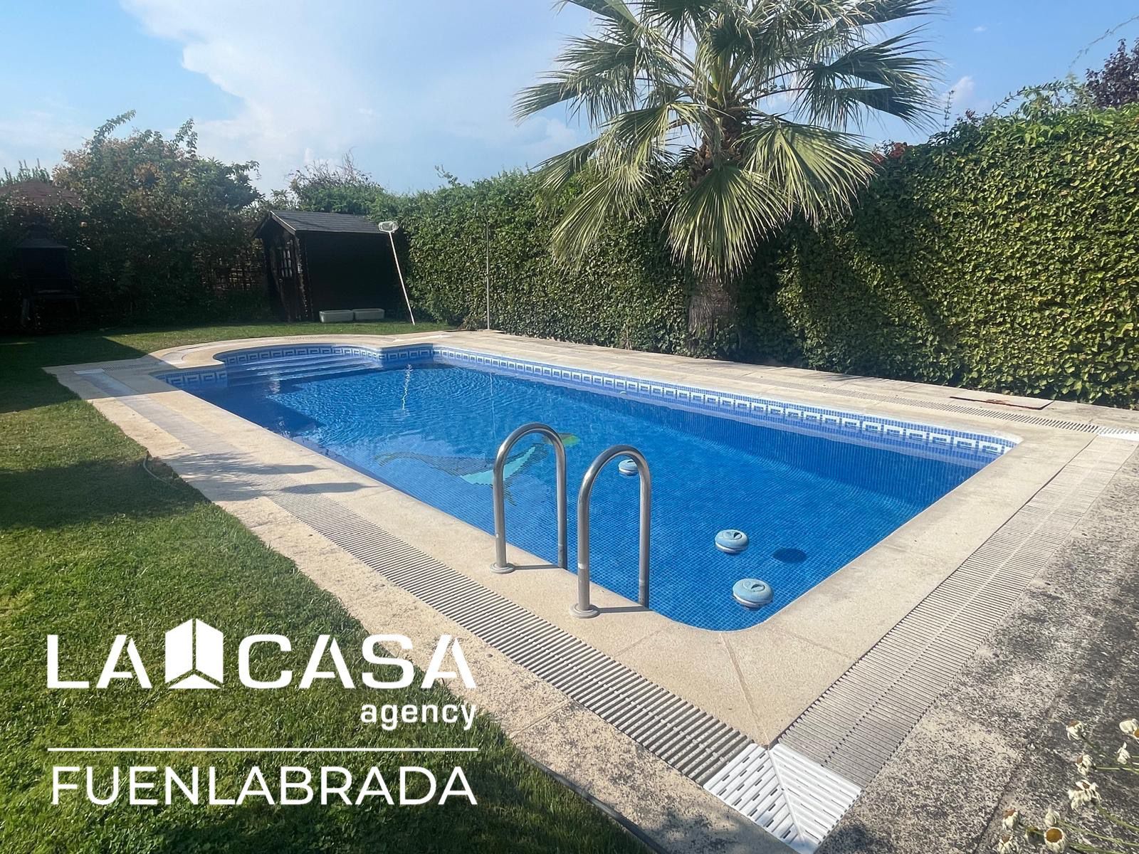 Casa o xalet en venda a Calle Puerta de Hierro, Novés